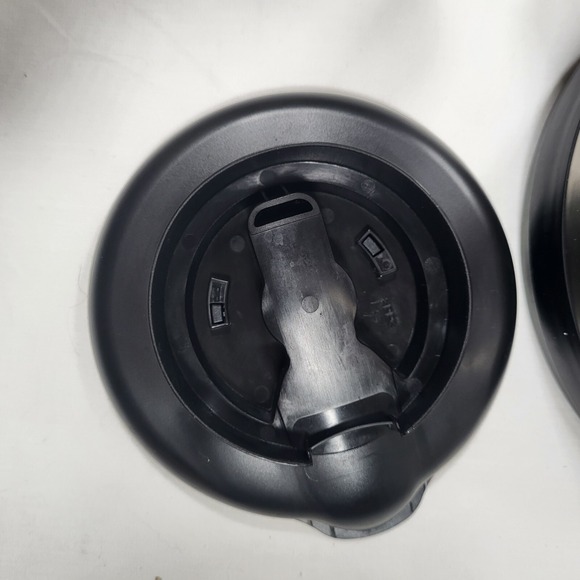 Keurig Thermal Stainless Steel 32oz Replacement Coffee Carafe - Picture 11 of 12